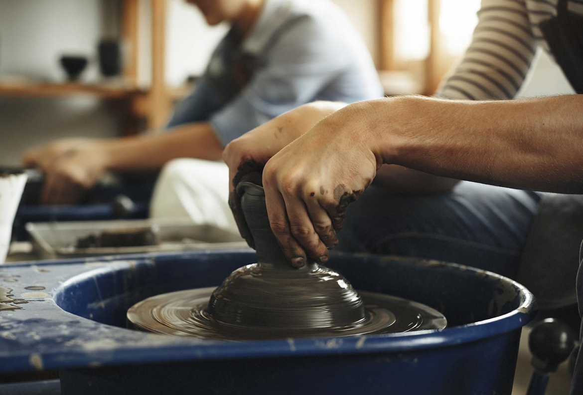 craftsman-artist-pottery-skill-workshop-concept-PD8D2VE.jpg